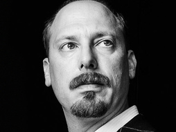 Adam Galinsky teaches people all over the world how to inspire others, speak up effectively, lead teams and negotiate successfully.