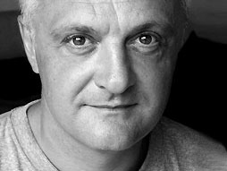 Luca Turin ルカ トゥリンが語る香りの科学 Ted Talk